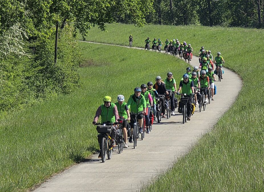 Auf der Fahrt nach Worms Die Gruppe auf der Fahrt von Mannheim nach Worms