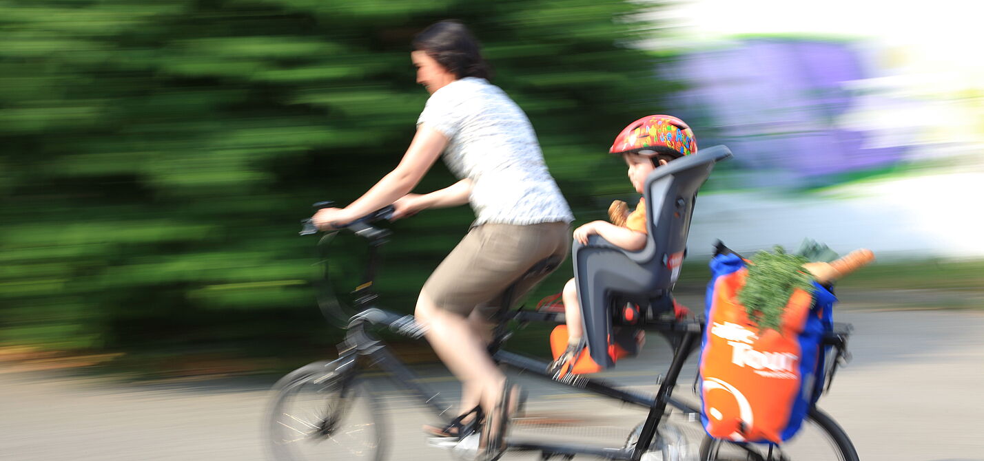 Einkaufen mit Kind und Rad