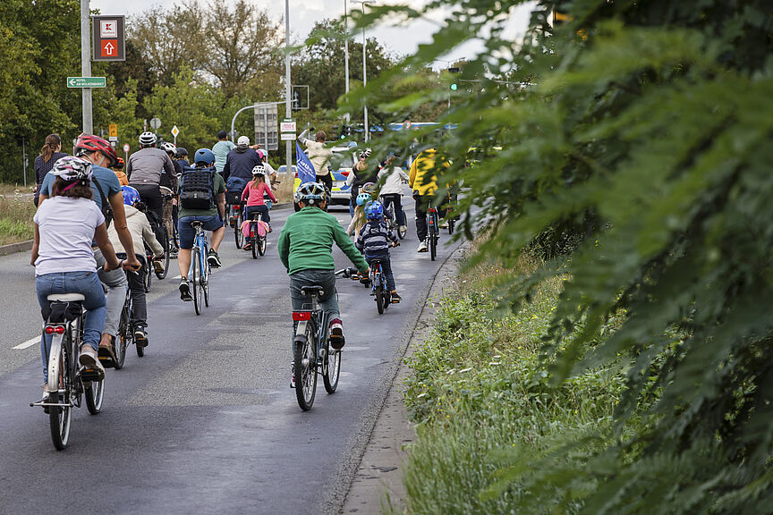 Kidical Mass Brandeburg 2023 Radfahrende auf der Kidical Mass Radtour